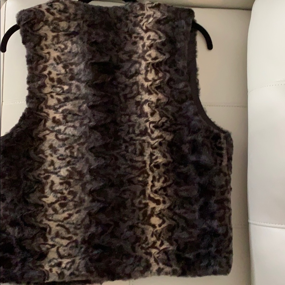 Cache Vest - image 2